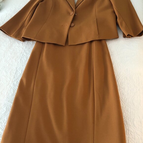 Melanie Lyne Blazer Skirt Coordinated Set Suit, New, Unworn, Size 14 - Picture 6 of 8